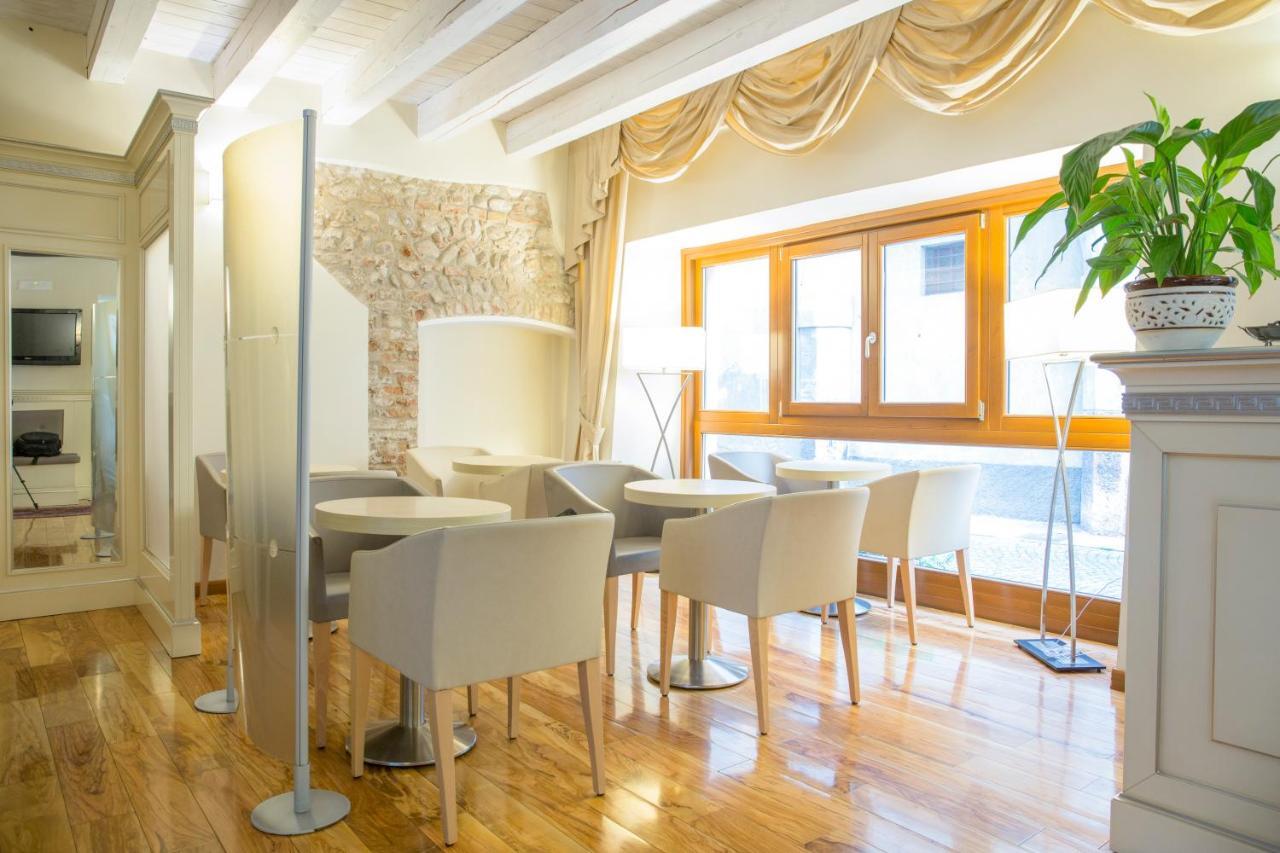 Hotel Al Castello فيرونا المظهر الخارجي الصورة