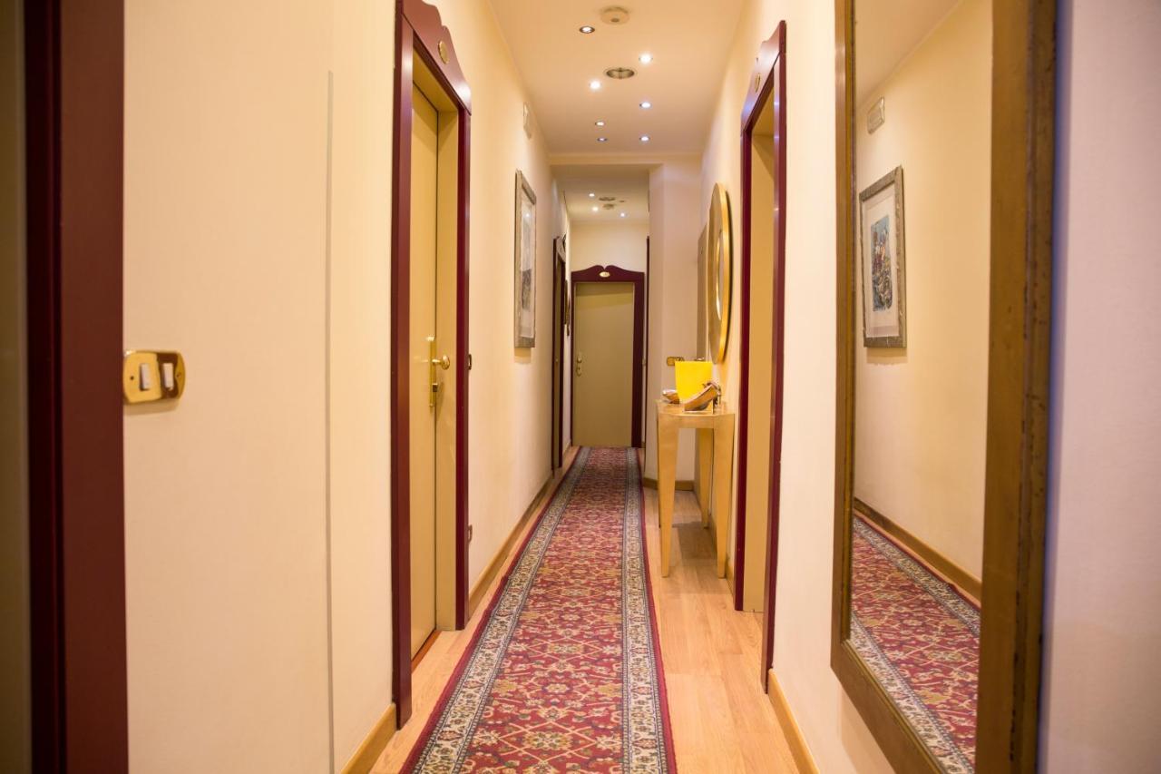 Hotel Al Castello فيرونا المظهر الخارجي الصورة